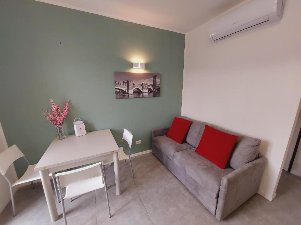Residenza Delizia Camere & Appartamenti "Residenze Del Cuore" Verona Kültér fotó