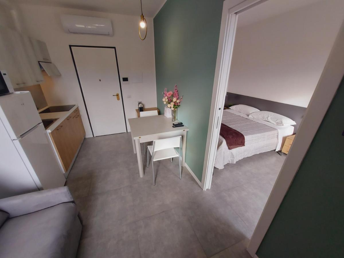 Residenza Delizia Camere & Appartamenti "Residenze Del Cuore" Verona Kültér fotó