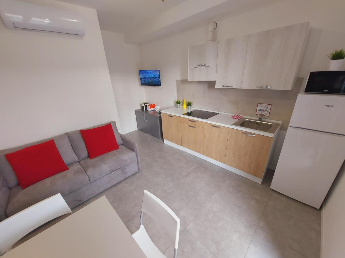 Residenza Delizia Camere & Appartamenti "Residenze Del Cuore" Verona Kültér fotó