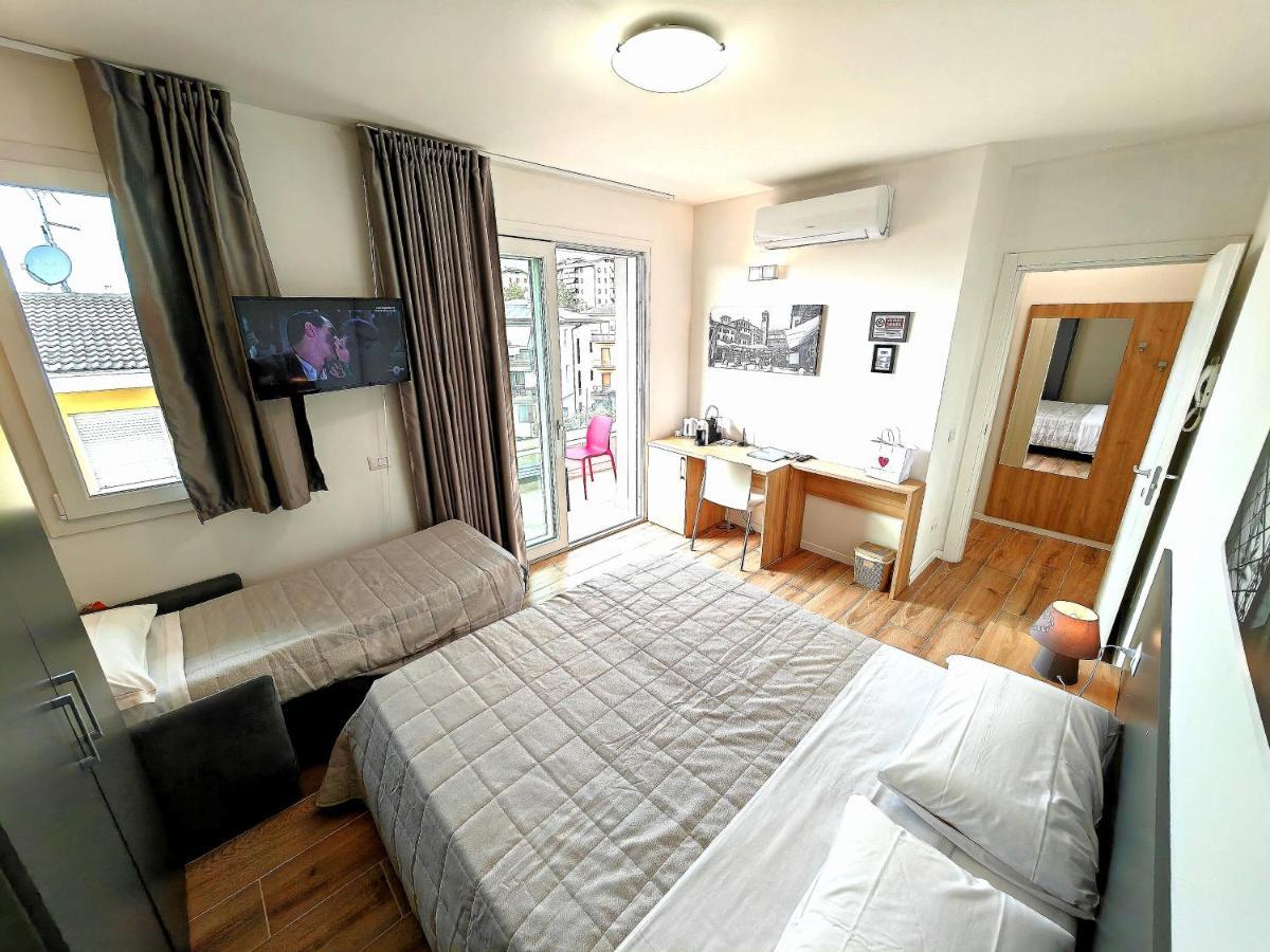 Residenza Delizia Camere & Appartamenti "Residenze Del Cuore" Verona Kültér fotó