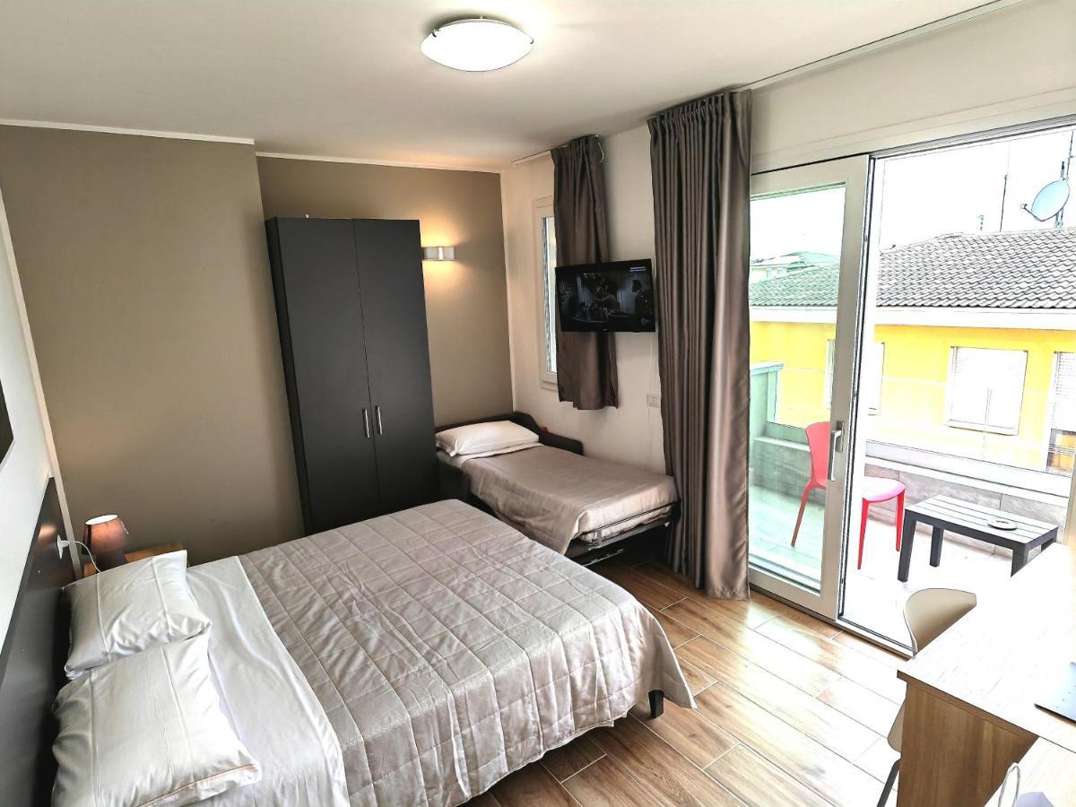 Residenza Delizia Camere & Appartamenti "Residenze Del Cuore" Verona Kültér fotó